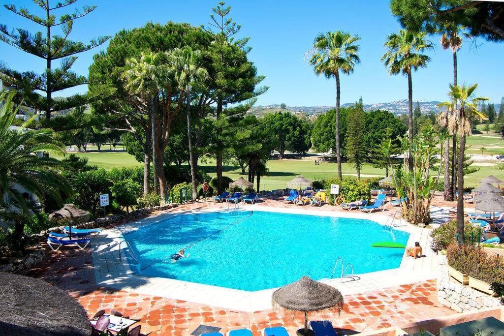 Spectacular Apartment In Matchroom Country Club فوينخيرولا المظهر الخارجي الصورة