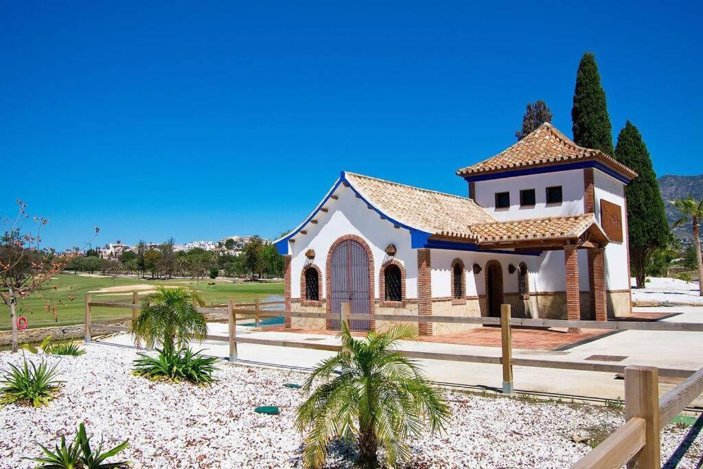 Spectacular Apartment In Matchroom Country Club فوينخيرولا المظهر الخارجي الصورة